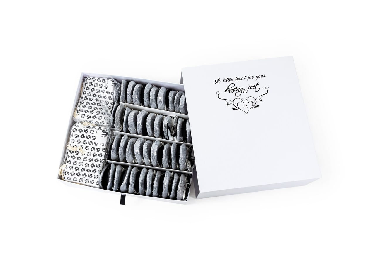 Foldable Flats Party Box | 20 Pairs of Silver Flats in White Display Box